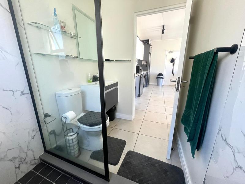 To Let 1 Bedroom Property for Rent in The Huntsman Western Cape